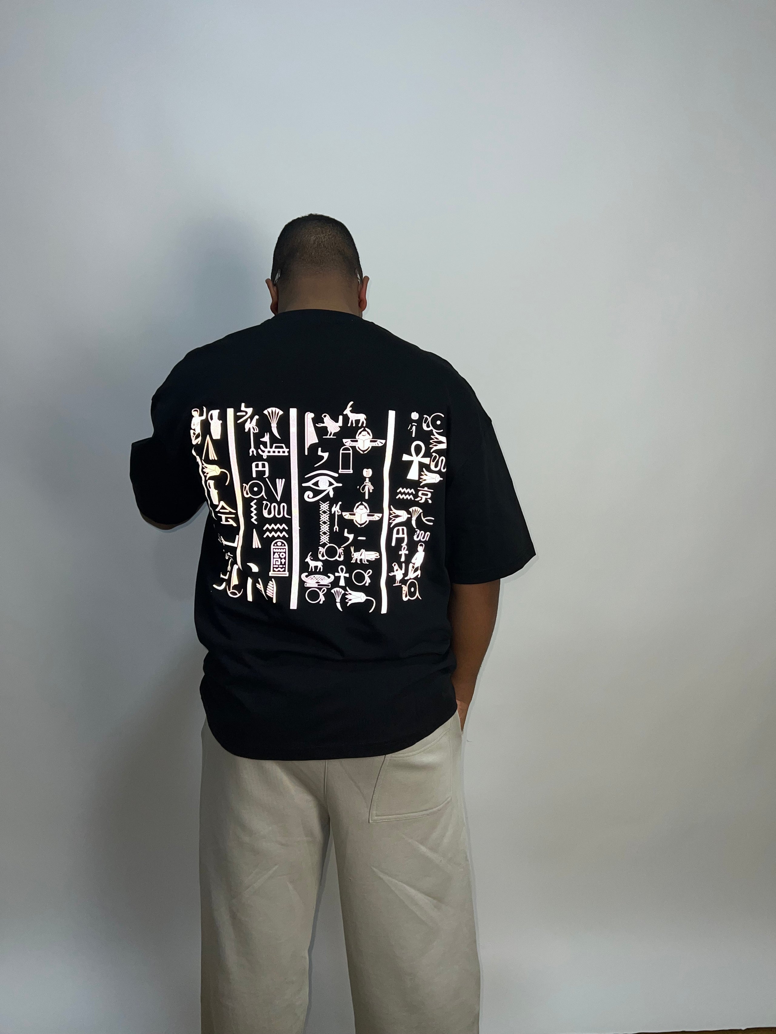 Printed T-shirt Reflection