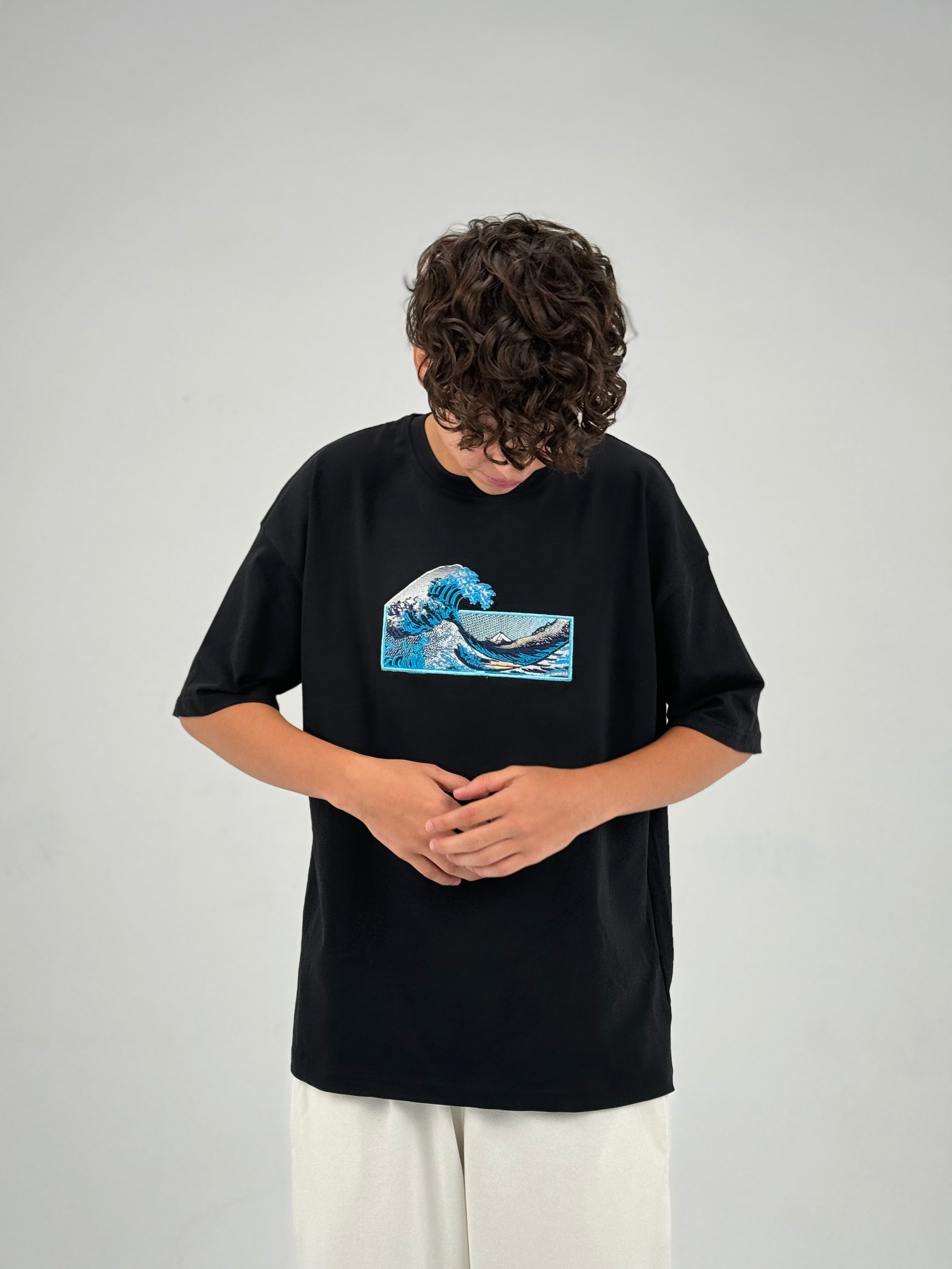 Embroidery T-shirt 🪡